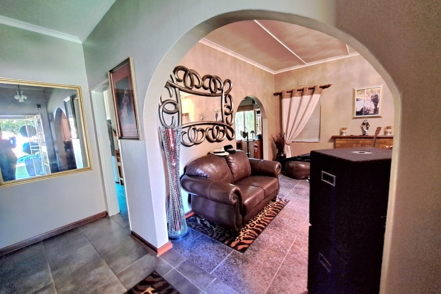 3 Bedroom Property for Sale in Worcester West Western Cape